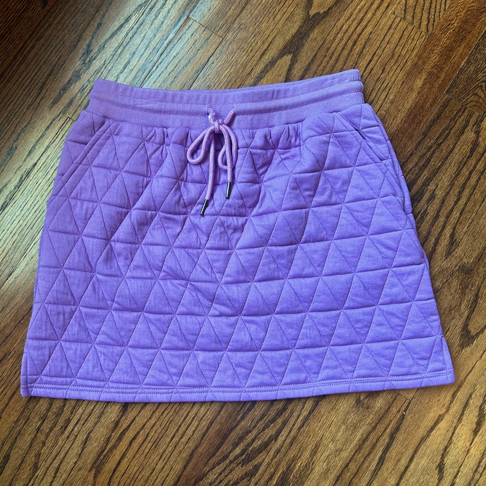 Quilted Entro skirt VERY CUTE!!